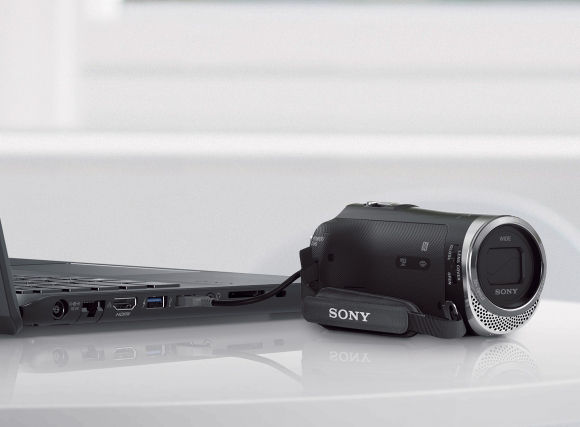 SONY HDR-CX330E
