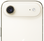 iPhone Air, pohled zezadu, oblačně bílá barva, modul s hlavní Fusion fotosoustavou nahoře