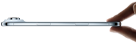 Ruka svírající iPhone Air mezi palcem a ukazováčkem, pohled z boku, blankytně modrá barva, velmi tenký profil