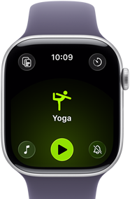 Apple Watch Series 11, pouzdro ze stříbrného hliníku, otevřené cvičení Jóga, na pravém boku: korunka Digital Crown, mlžně fialový sportovní řemínek