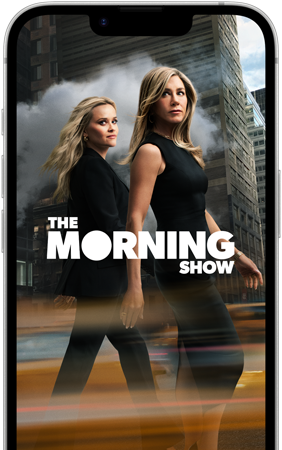 Pohľad na obrazovku iPhonu 17e, na ktorej je seriál The Morning Show v Apple TV